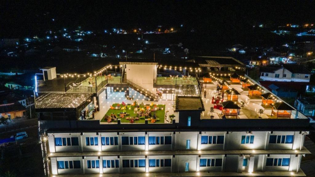 Grand Bayu Hill Hotel Takengon Esterno foto