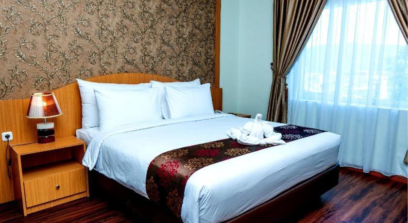 Grand Bayu Hill Hotel Takengon Esterno foto